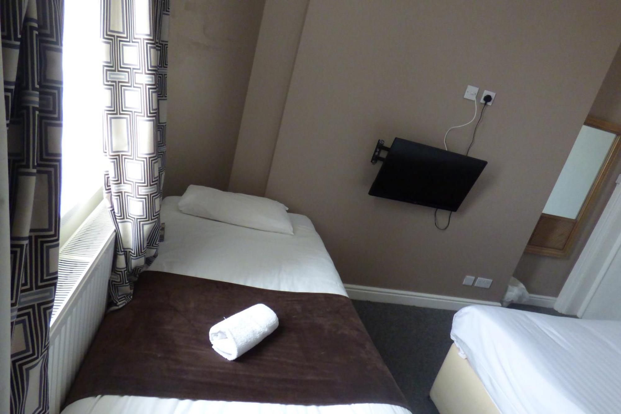 Midlands Hotel Mansfield Bagian luar foto
